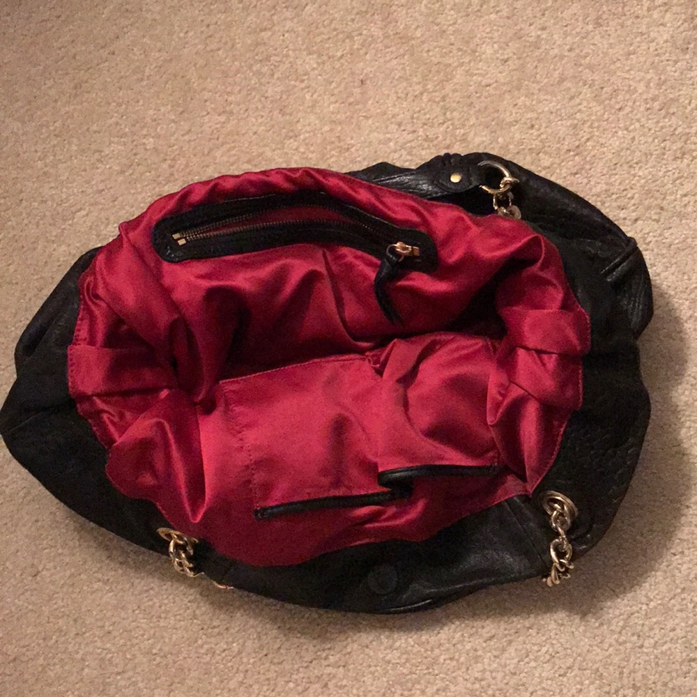 👜 Lovely Leather Handbag 👜 - Picture 3 of 8